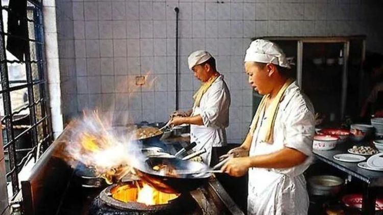 亚洲欧美国产日产综合不卡